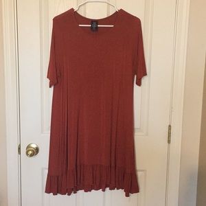 Agnes and Dora ruffle top